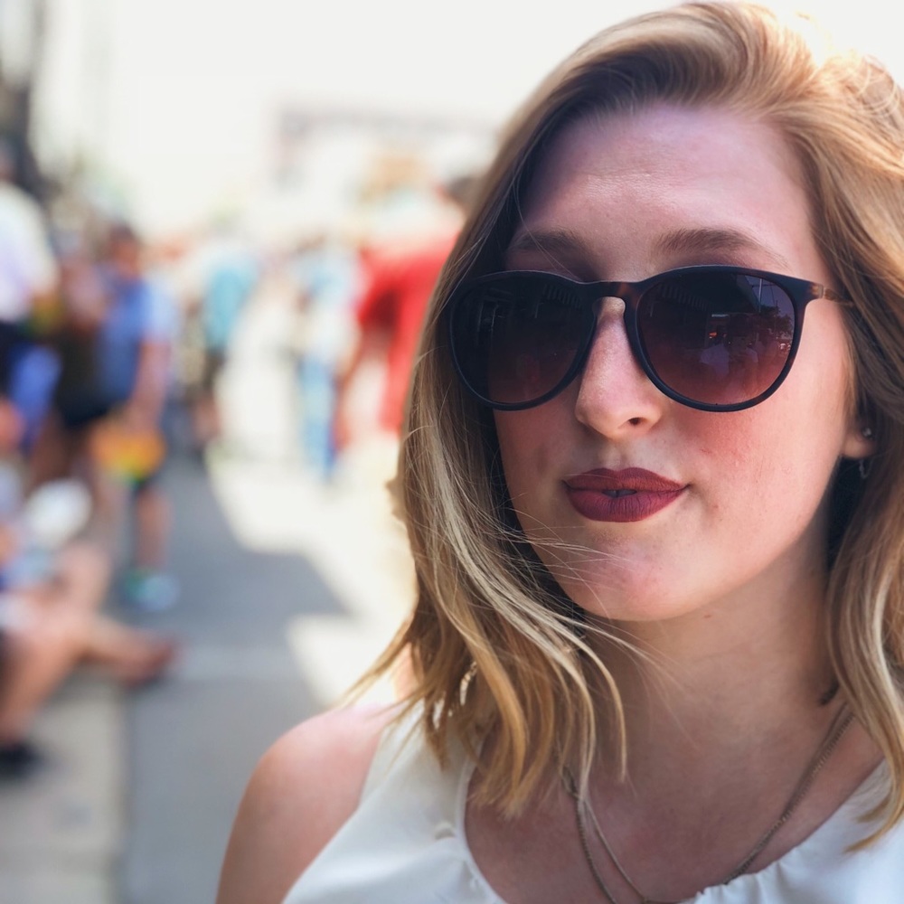 Meet your Posher, Elysia